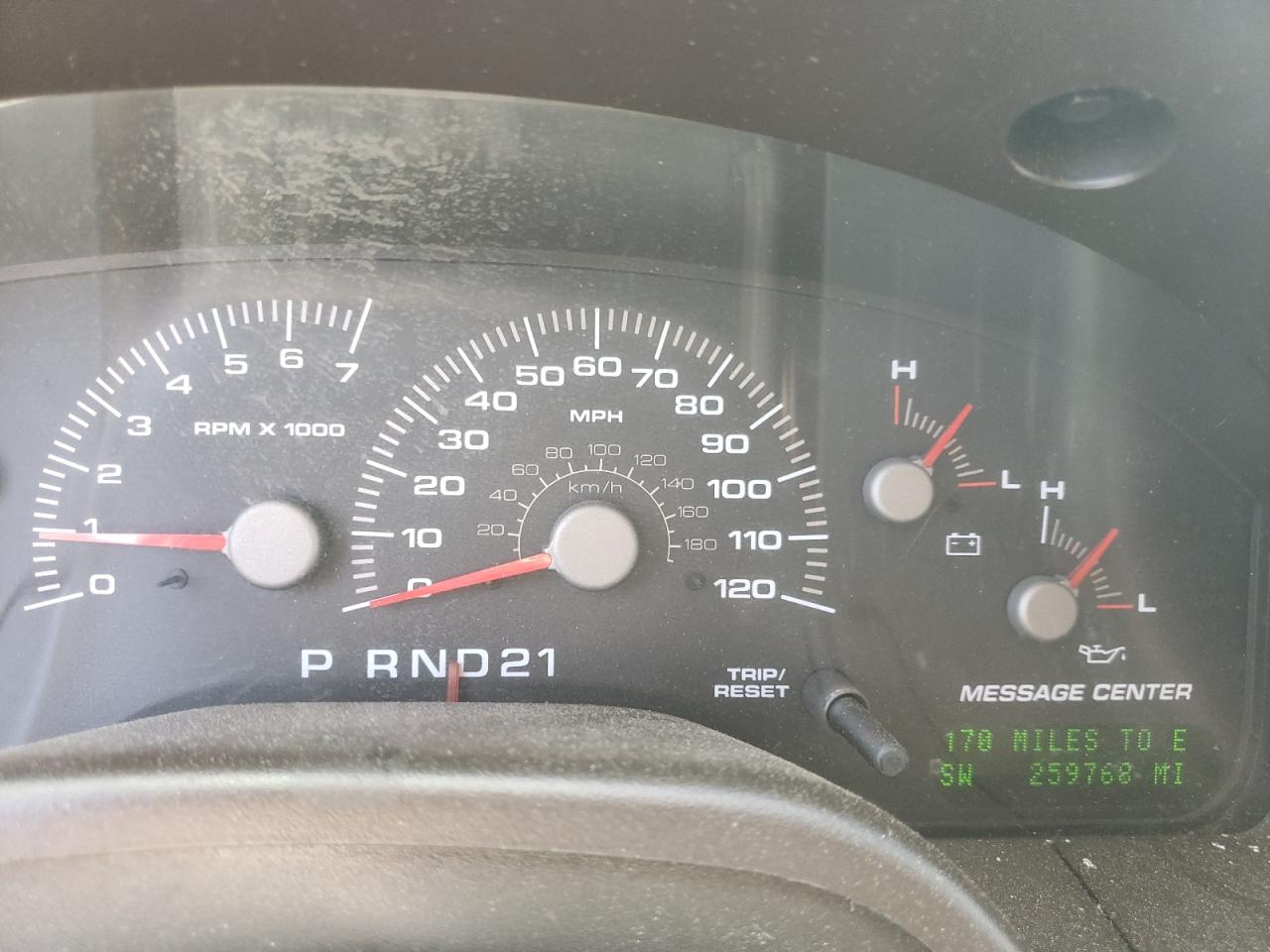Photo 8 from auction – 2004 FORD EXPEDITION with VIN 1FMRU17W54LB79860