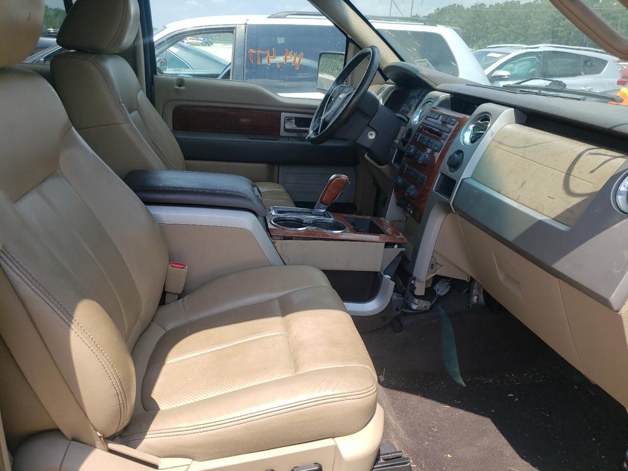 Photo 5 from auction – 2010 FORD F150 SUPER with VIN 1FTFW1CV3AFA16147