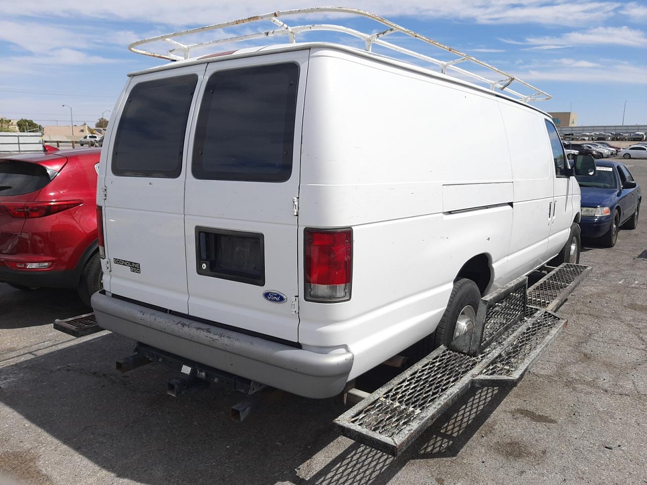 Photo 4 from auction – 1997 FORD ECONOLINE with VIN 1FTHS24L7VHA76840