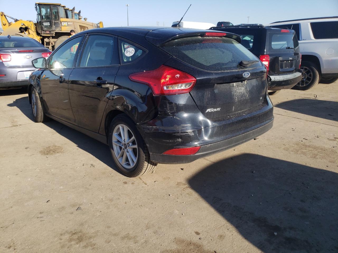 Photo 3 from auction – 2016 FORD FOCUS SE with VIN 1FADP3K20GL285486