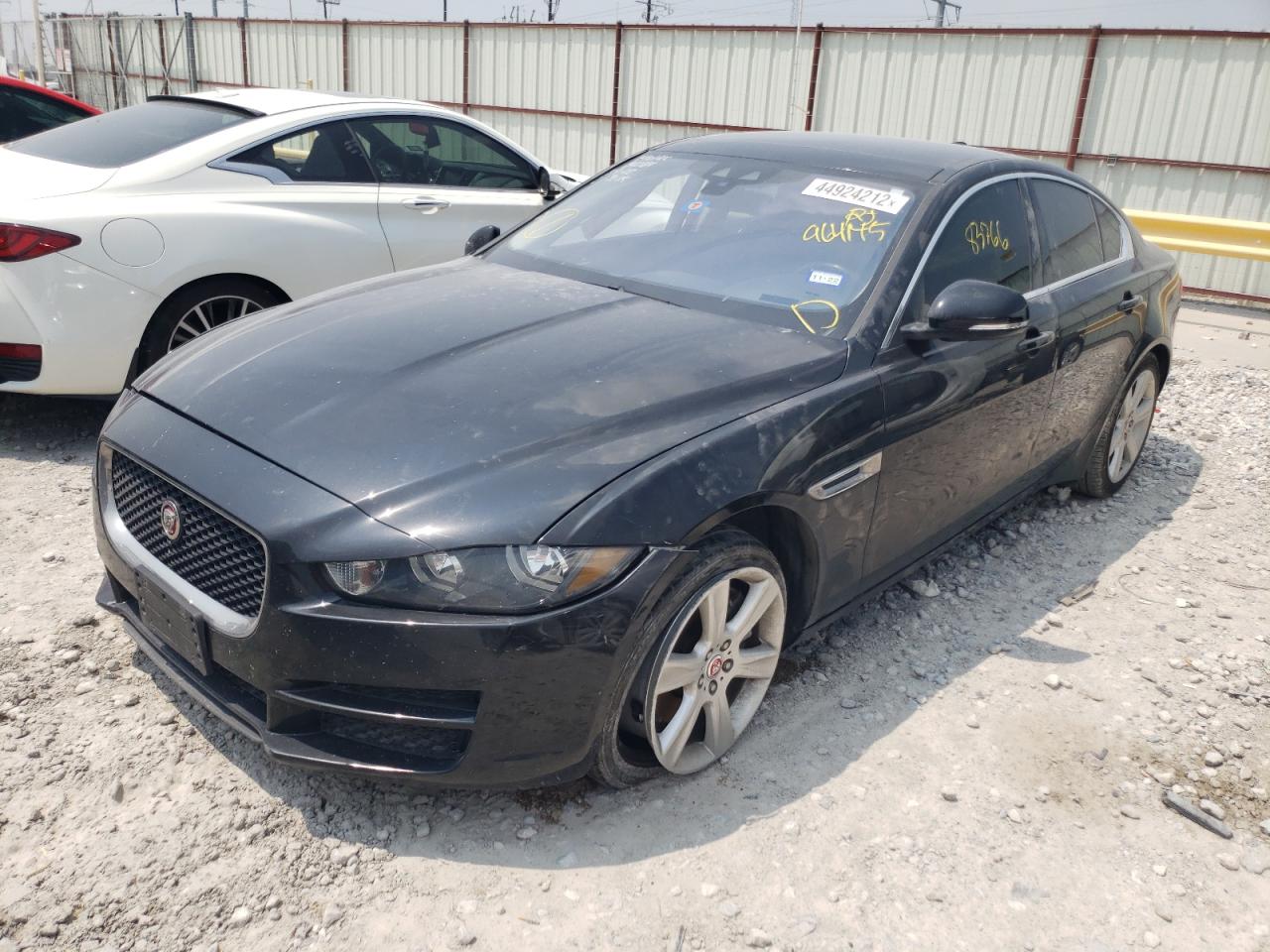 Photo 2 from auction – 2017 JAGUAR XE PRESTIG with VIN SAJAE4BG2HA964145