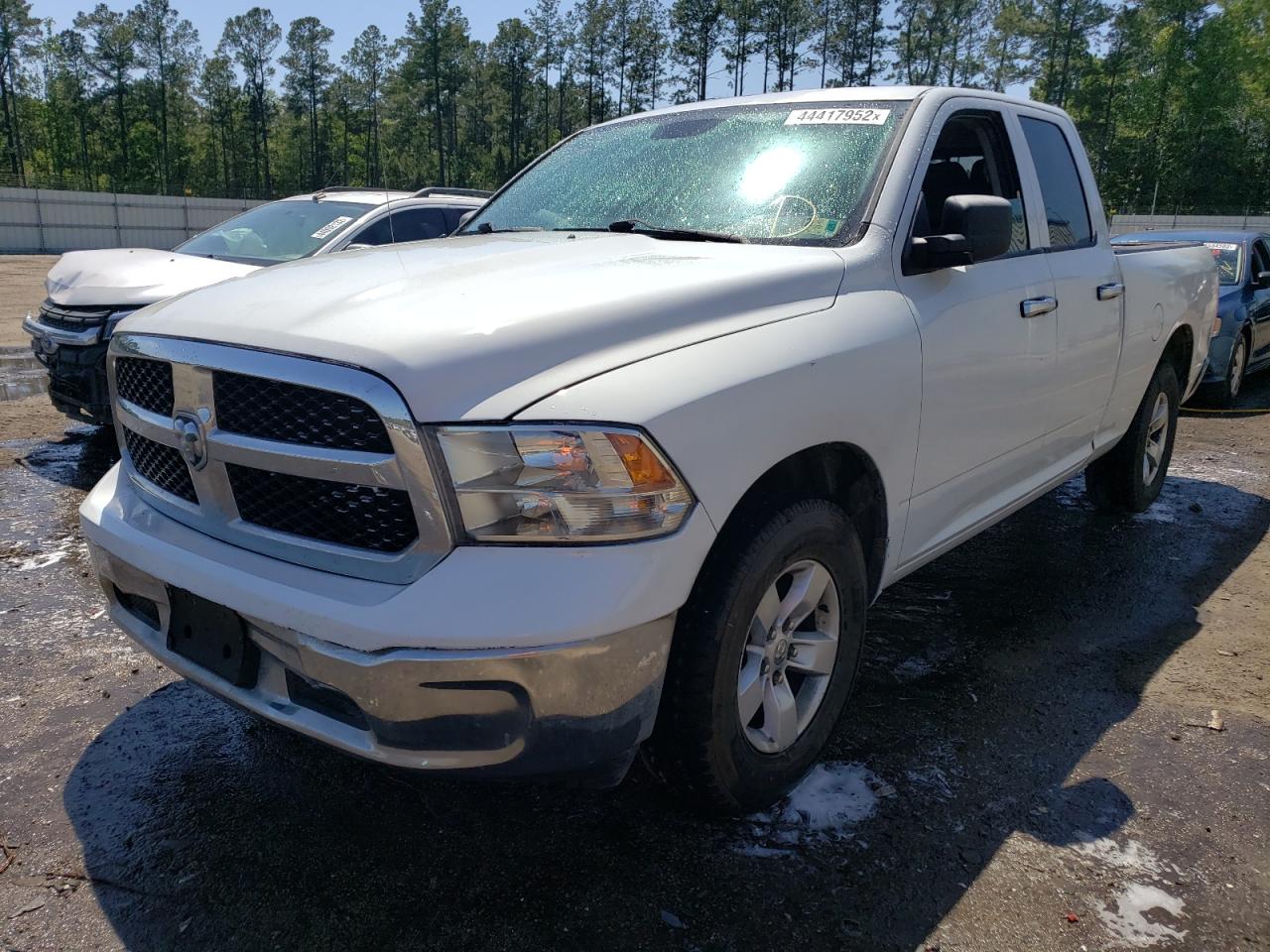 Photo 2 from auction – 2015 RAM 1500 SLT with VIN 1C6RR6GG3FS517090