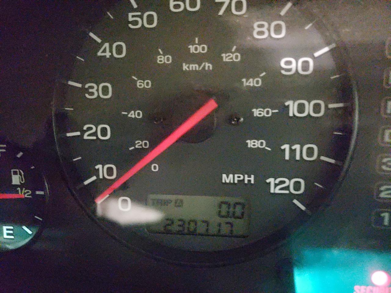 Photo 8 from auction – 2001 SUBARU LEGACY OUT with VIN 4S3BH806317640412