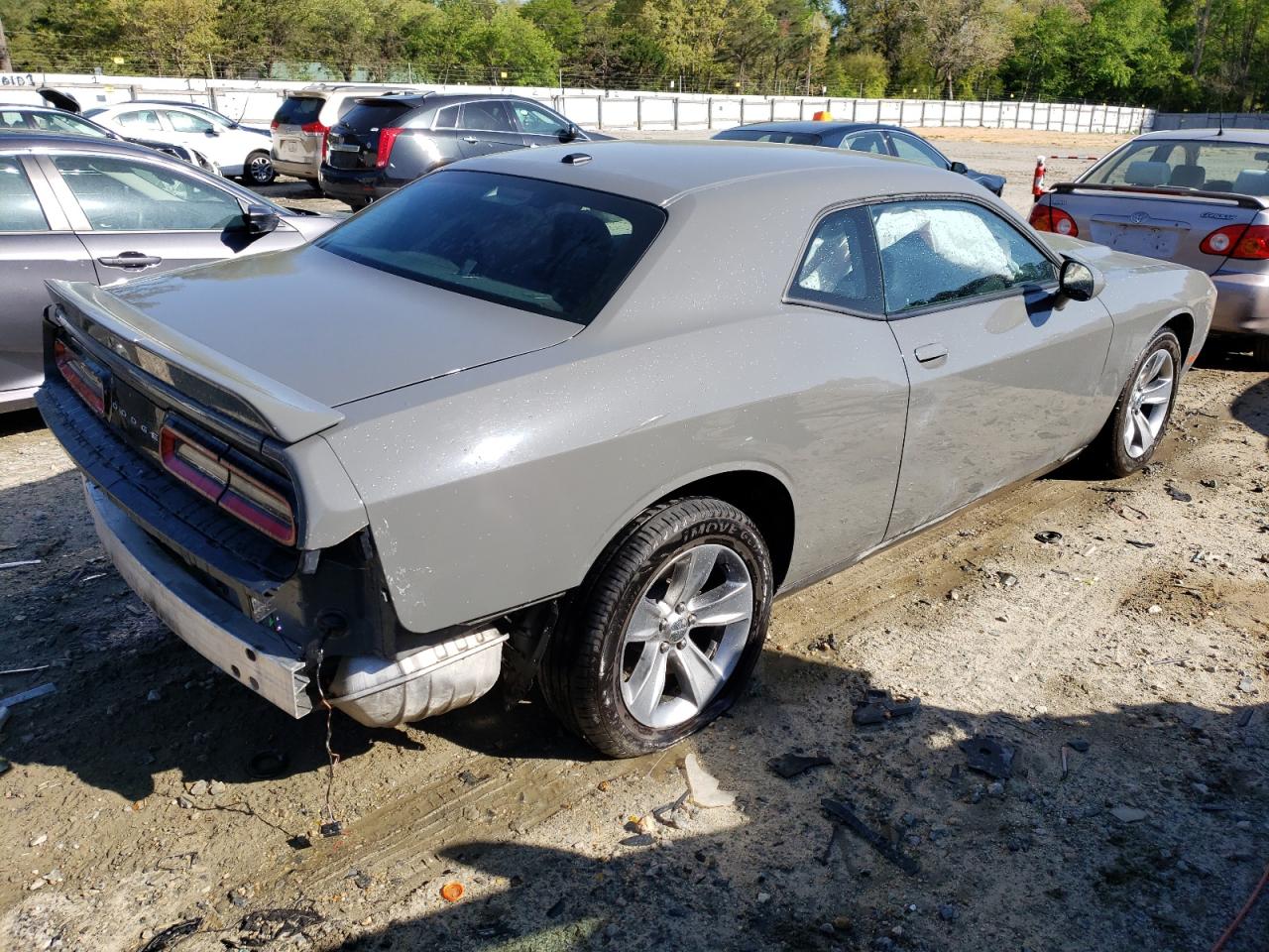Photo 4 from auction – 2018 DODGE CHALLENGER with VIN 2C3CDZAG2JH128114