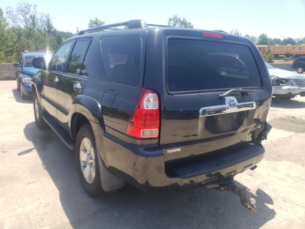 Photo 3 from auction – 2009 TOYOTA 4RUNNER SR with VIN JTEZU14R39K026129