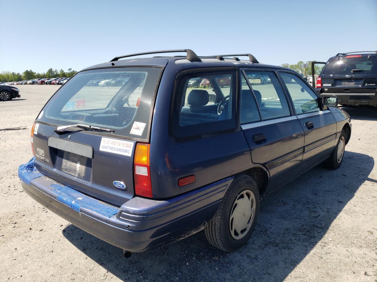 Photo 4 from auction – 1993 FORD ESCORT LX with VIN 1FAPP15J2PW278171