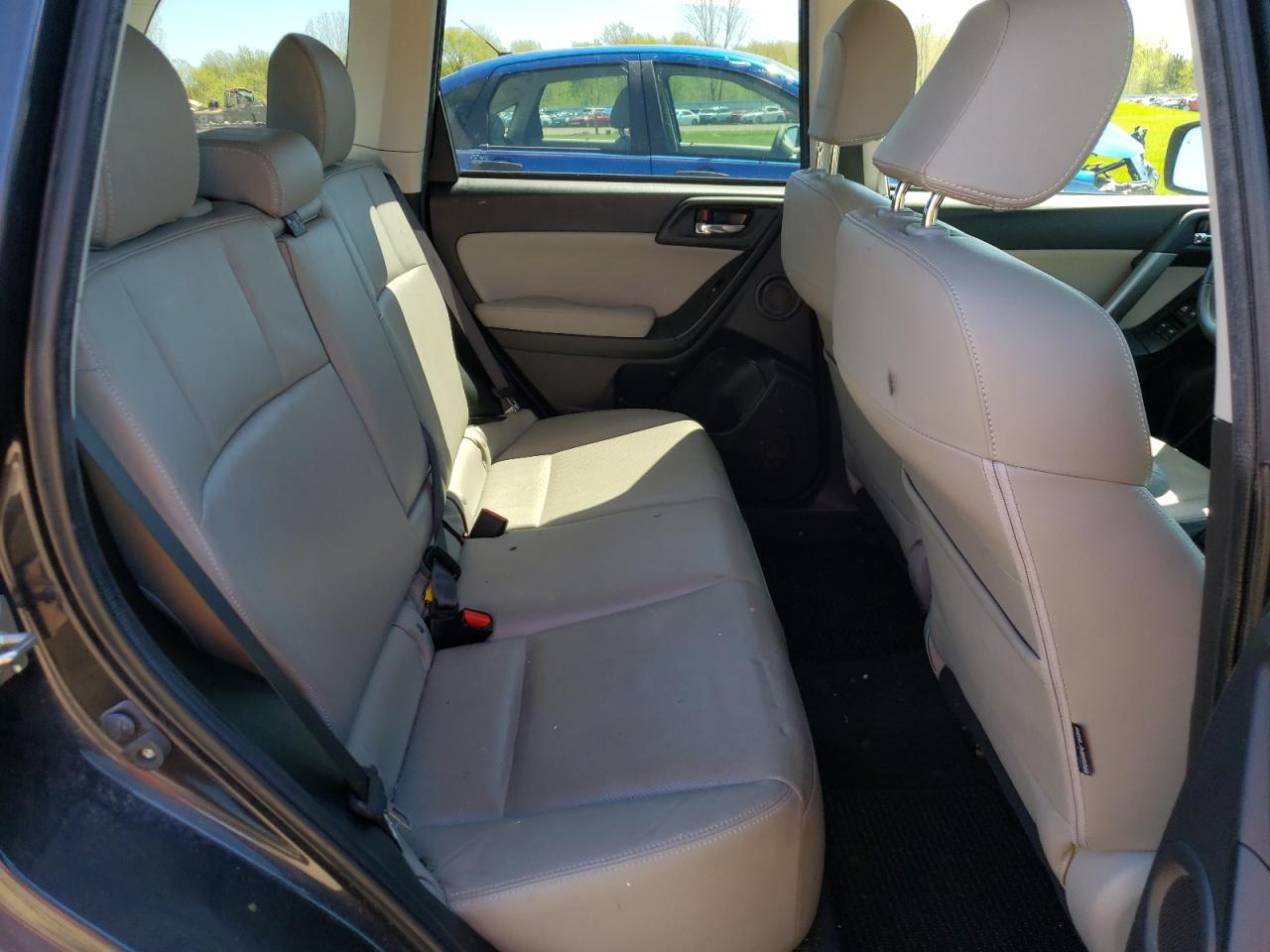Photo 6 from auction – 2016 SUBARU FORESTER 2 with VIN JF2SJARC6GH440388