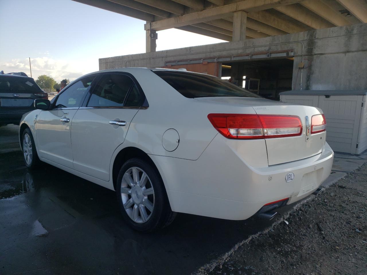 Photo 3 from auction – 2012 LINCOLN MKZ with VIN 3LNHL2GC9CR834306