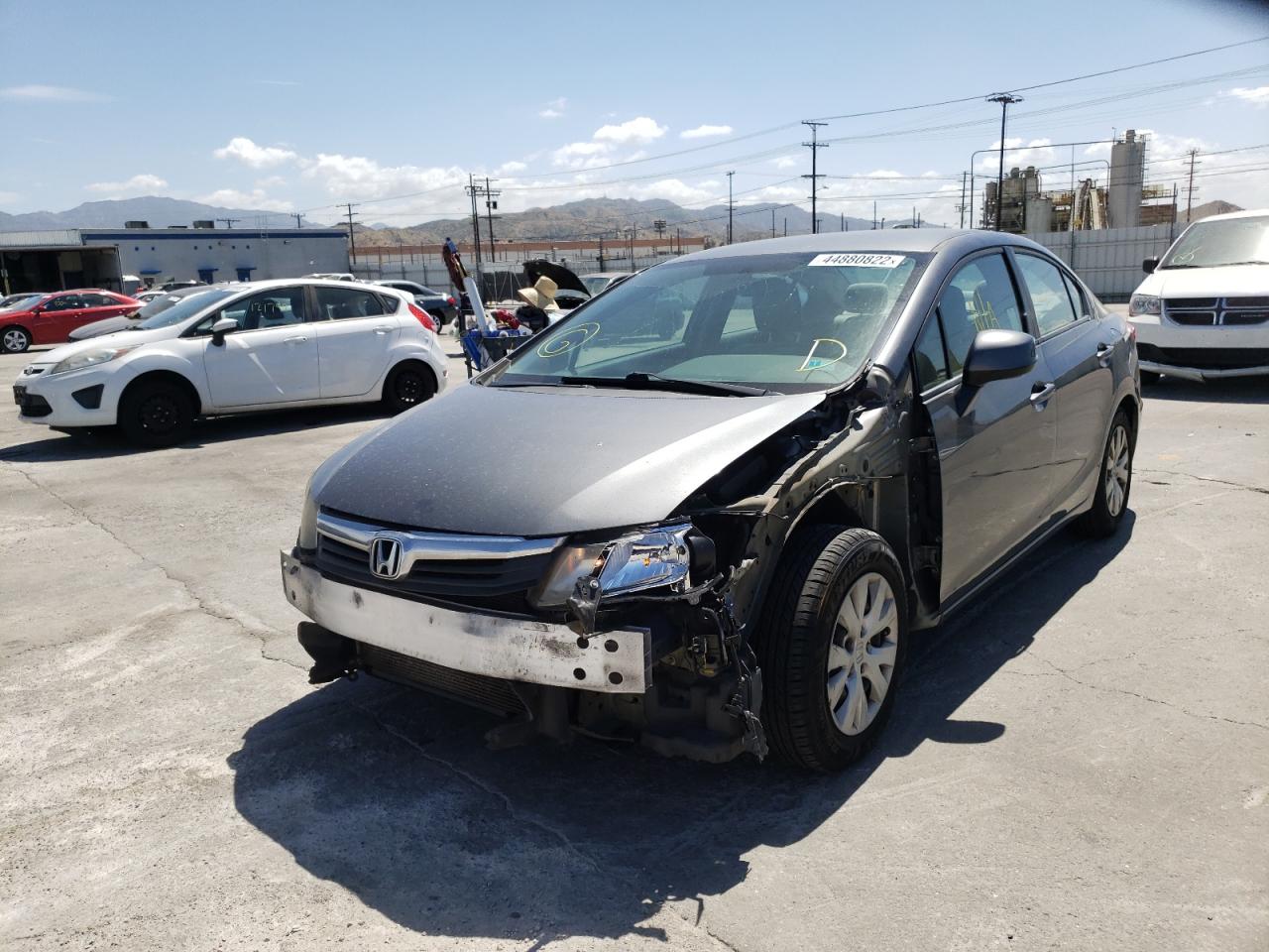 Photo 2 from auction – 2012 HONDA CIVIC LX with VIN 19XFB2F58CE356209