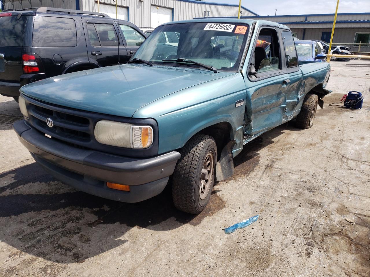 Photo 2 from auction – 1994 MAZDA B3000 CAB with VIN 4F4CR16U8RTN14149