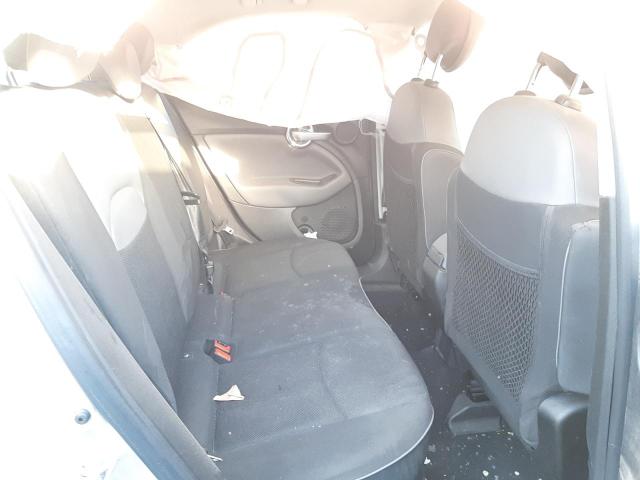 Photo 6 from auction – 2016 FIAT 500X EASY with VIN ZFBCFXBT7GP381474