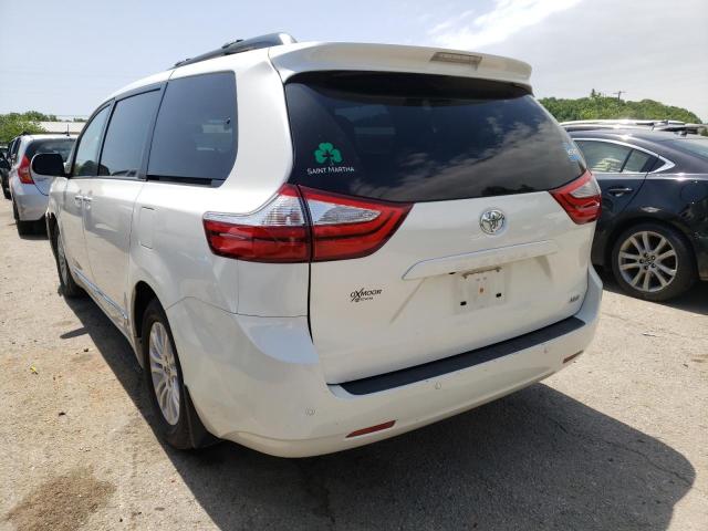 Photo 3 from auction – 2017 TOYOTA SIENNA XLE with VIN 5TDYZ3DC4HS772783