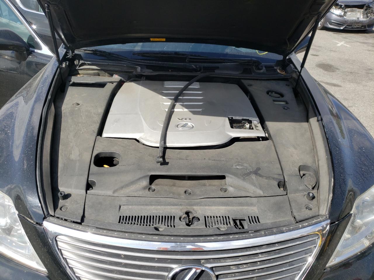 Photo 7 from auction – 2007 LEXUS LS 460 with VIN JTHBL46F775043538