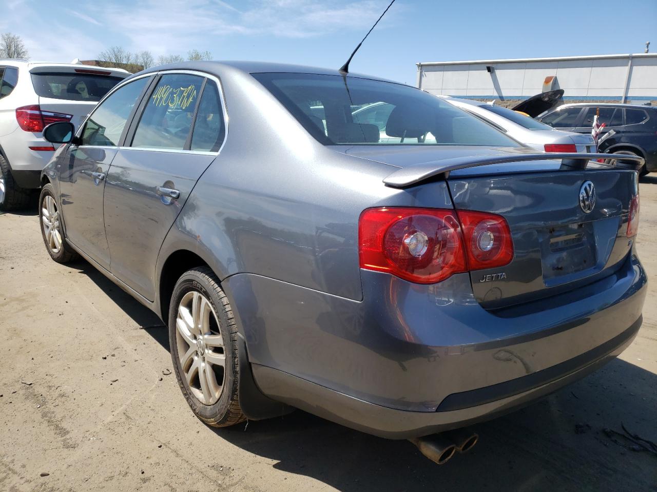 Photo 3 from auction – 2007 VOLKSWAGEN JETTA WOLF with VIN 3VWEG71KX7M159297