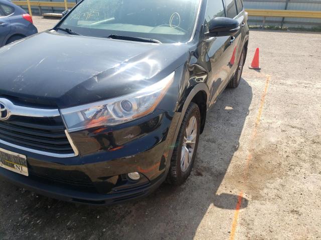 Photo 9 from auction – 2015 TOYOTA HIGHLANDER with VIN 5TDBKRFH6FS135834