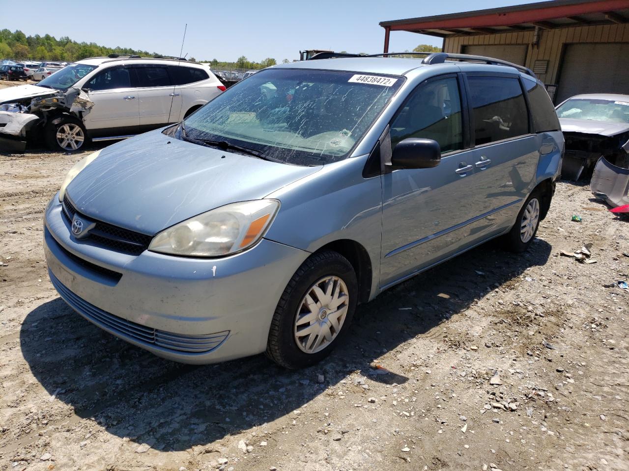 Photo 2 from auction – 2005 TOYOTA SIENNA CE with VIN 5TDZA23C75S339574
