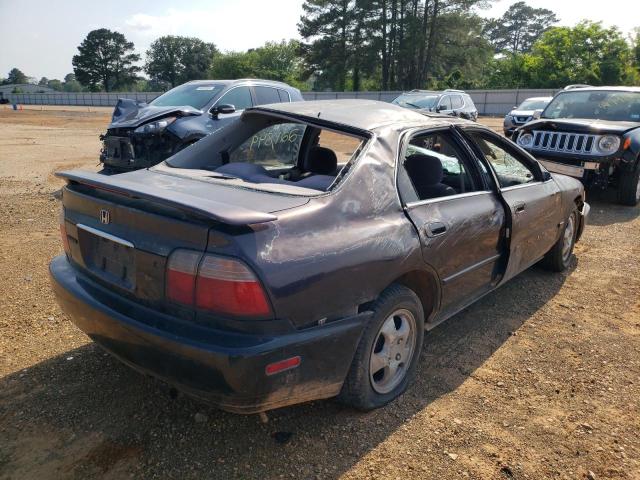 Photo 4 from auction – 1997 HONDA ACCORD SE with VIN 1HGCD5609VA275293