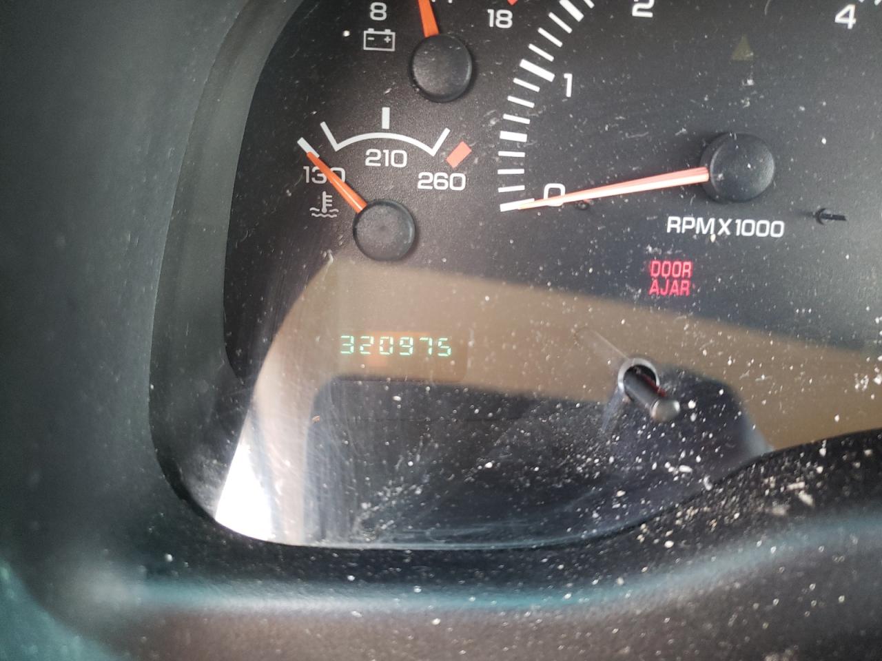 Photo 8 from auction – 1999 DODGE DURANGO with VIN 1B4HR28Y8XF572694