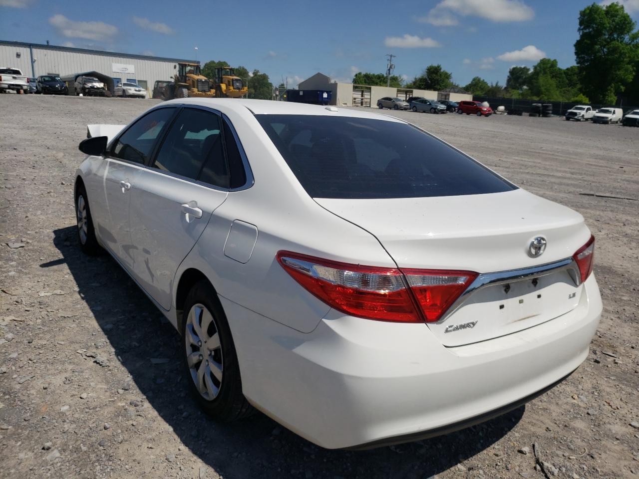 Photo 3 from auction – 2015 TOYOTA CAMRY LE with VIN 4T1BF1FK3FU016633