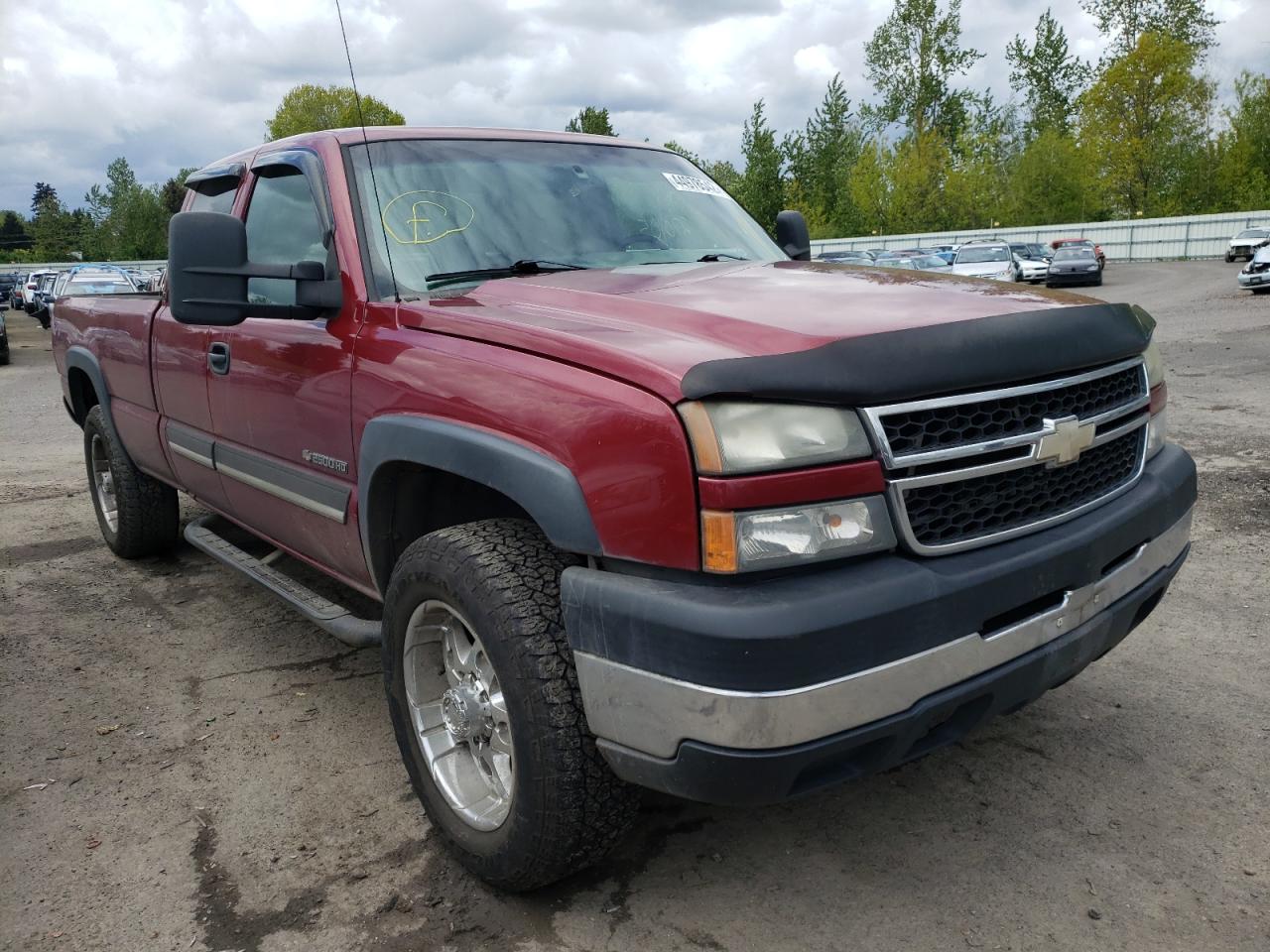 CHEVROLET SILVERADO 2006 with VIN 1GCHK29U76E126933 - Photo from auction