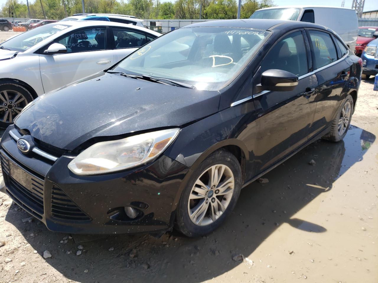 Photo 2 from auction – 2012 FORD FOCUS SEL with VIN 1FAHP3H22CL371868