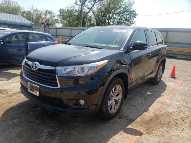 Photo 2 from auction – 2015 TOYOTA HIGHLANDER with VIN 5TDBKRFH6FS135834