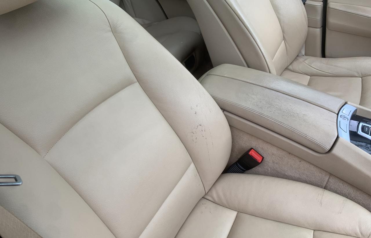 Photo 5 from auction – 2011 BMW 535 XIGT with VIN WBASP2C52BC337632