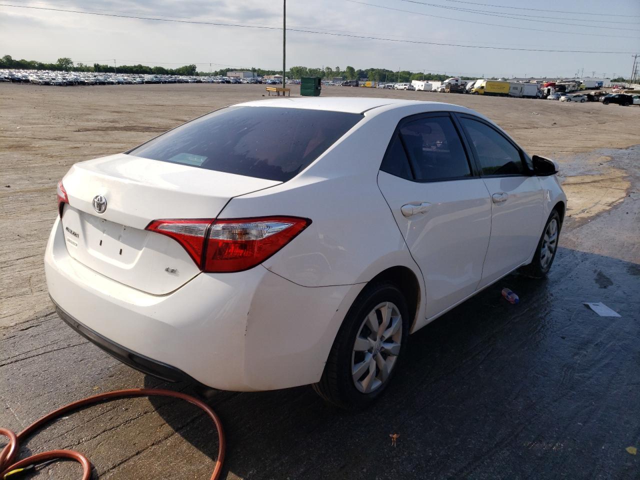 Photo 4 from auction – 2015 TOYOTA COROLLA L with VIN 2T1BURHE4FC287116