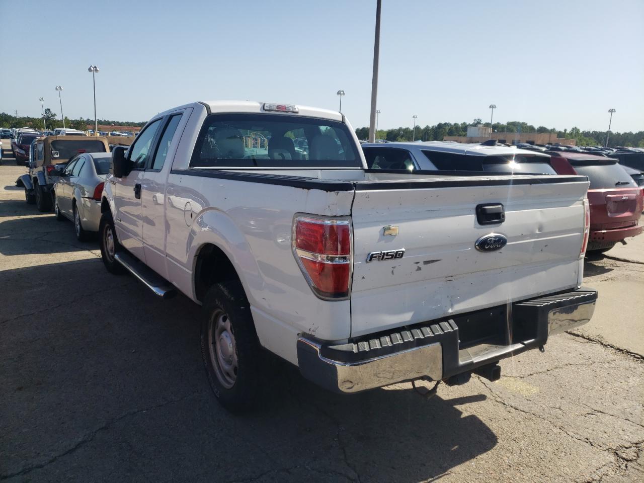Photo 3 from auction – 2013 FORD F150 SUPER with VIN 1FTFX1ET7DKE89750