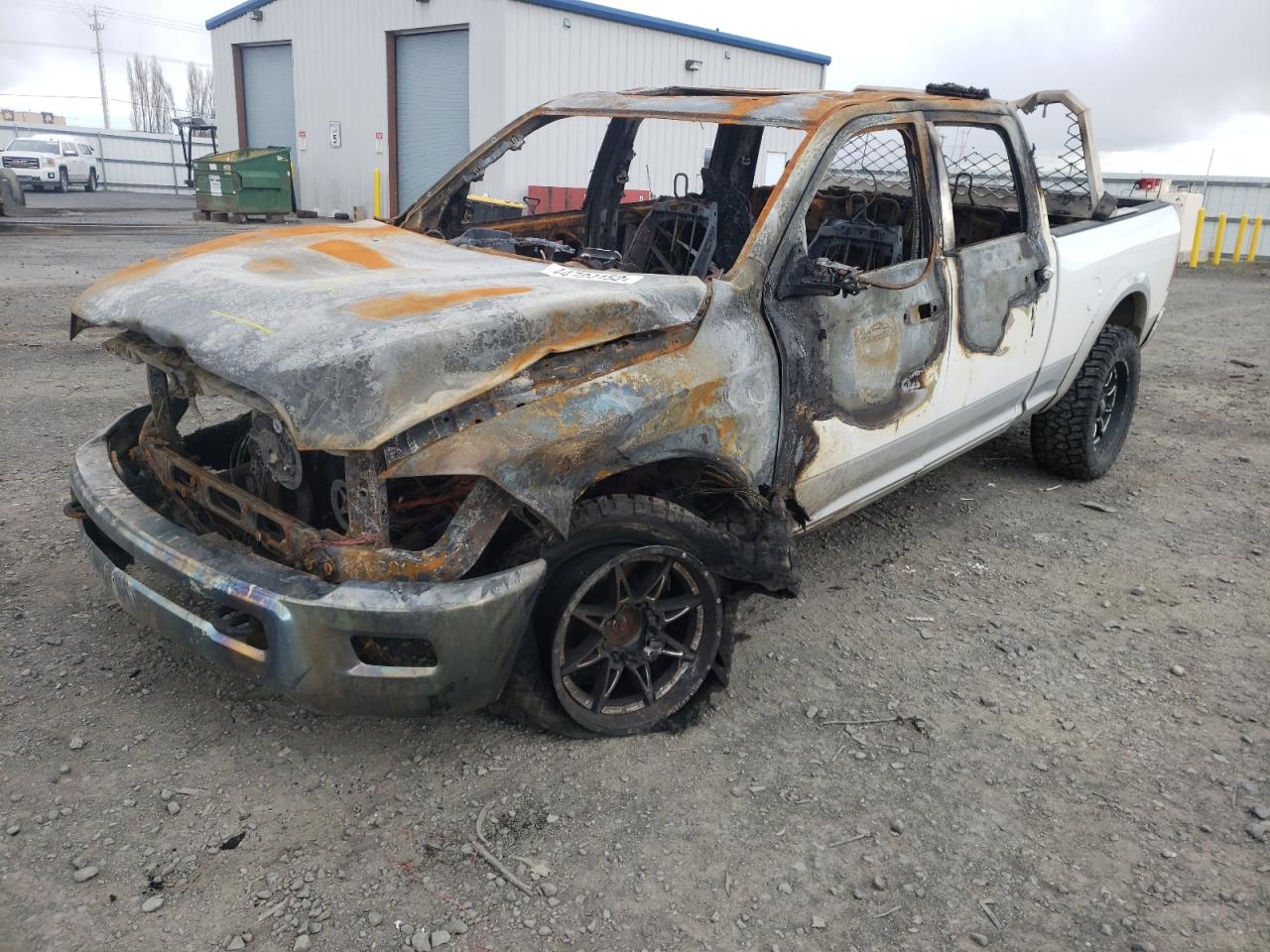 Photo 2 from auction – 2014 RAM 3500 LARAM with VIN 3C63R3ELXEG240870