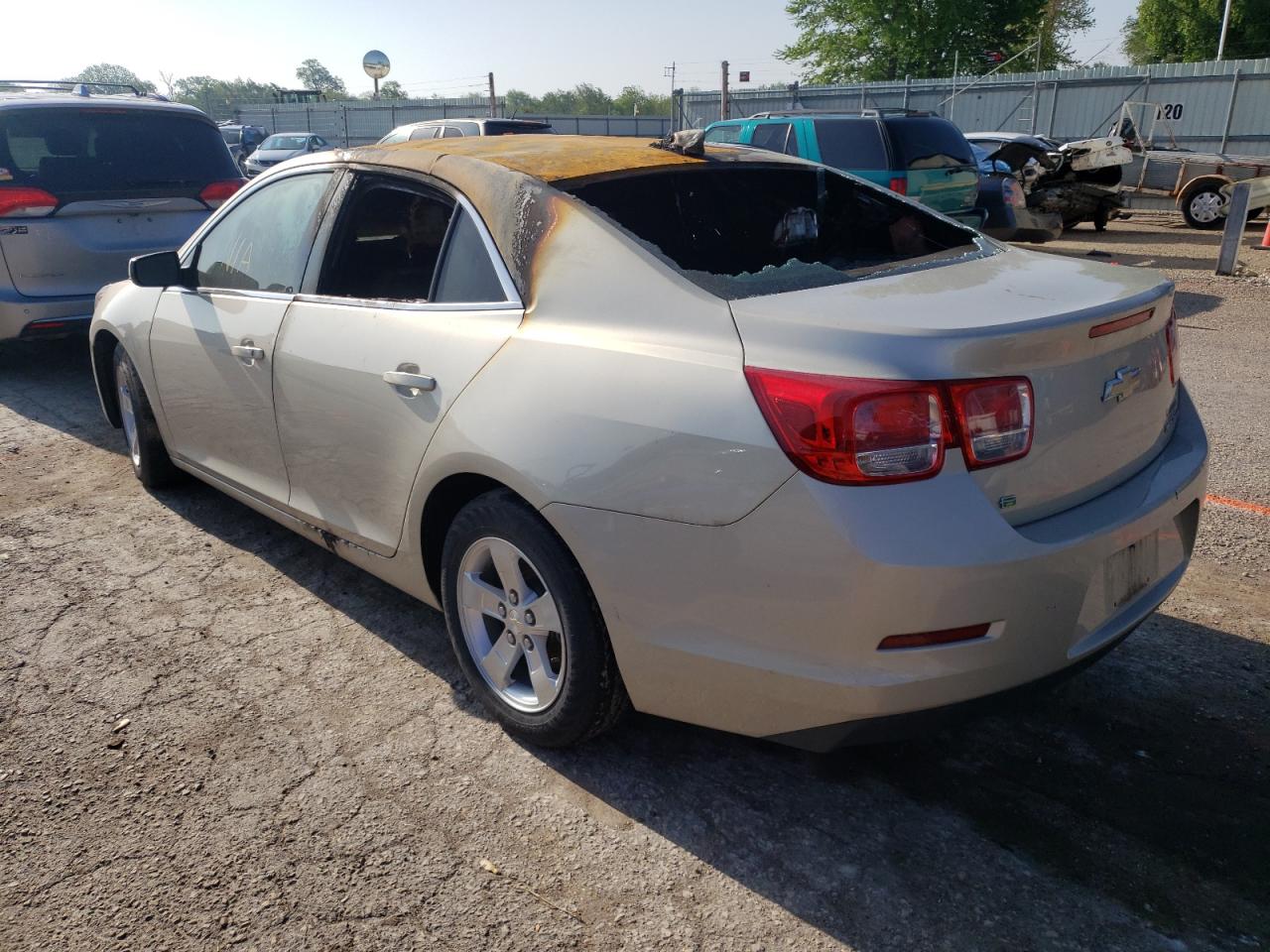 Photo 3 from auction – 2016 CHEVROLET MALIBU LIM with VIN 1G11C5SA3GF147380