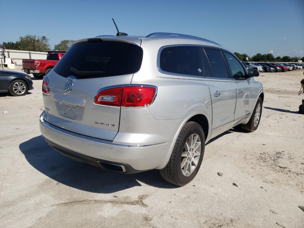 Photo 4 from auction – 2016 BUICK ENCLAVE with VIN 5GAKRBKD3GJ288175
