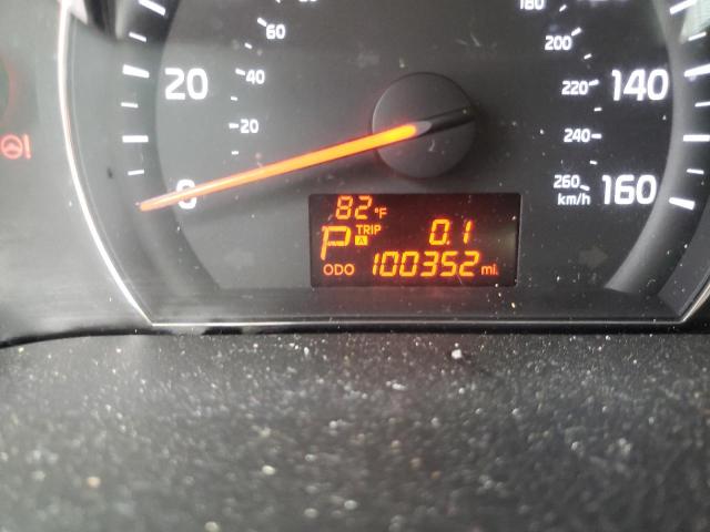 Photo 8 from auction – 2015 KIA SORENTO LX with VIN 5XYKT4A69FG647381