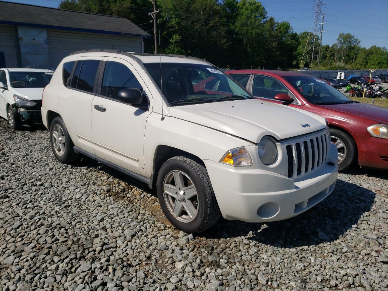 JEEP COMPASS SP 2008 with VIN 1J8FF47W28D716762 - Photo from auction