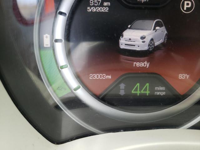 Photo 8 from auction – 2015 FIAT 500 ELECTR with VIN 3C3CFFGE9FT623357
