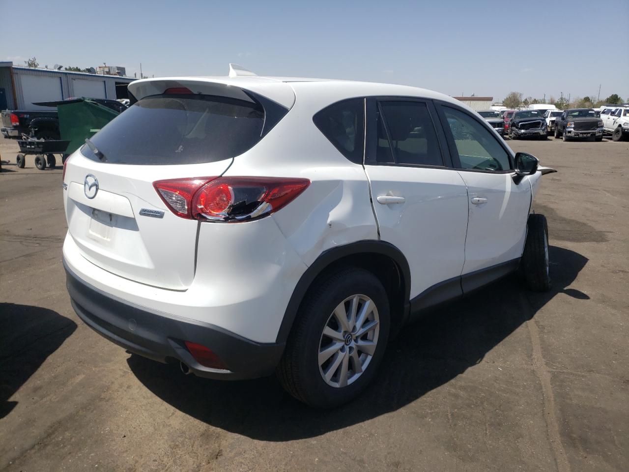 Photo 4 from auction – 2016 MAZDA CX-5 TOURI with VIN JM3KE2CY3G0684647