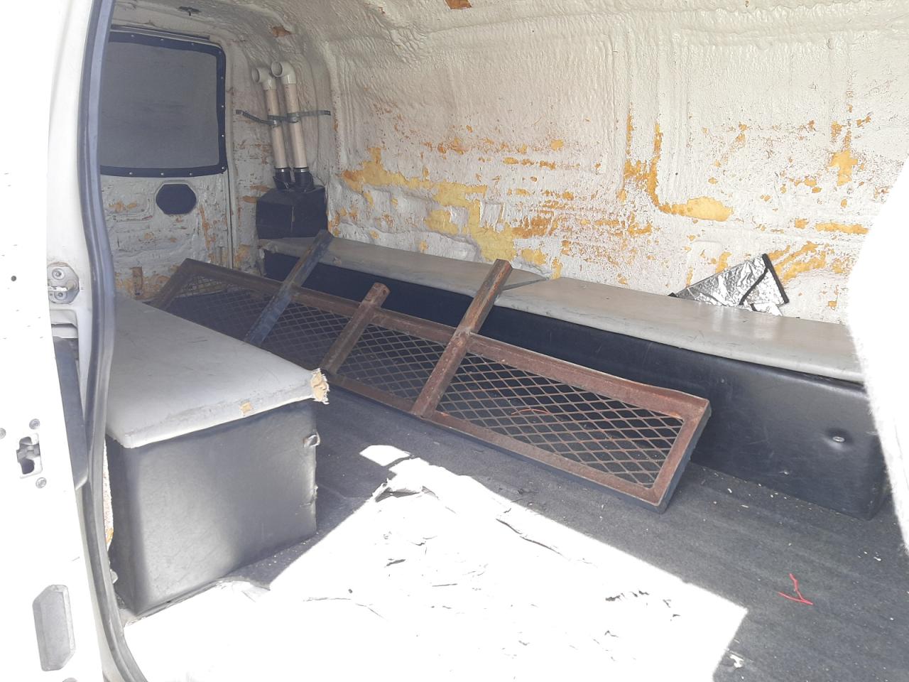 Photo 6 from auction – 1997 FORD ECONOLINE with VIN 1FTHS24L7VHA76840