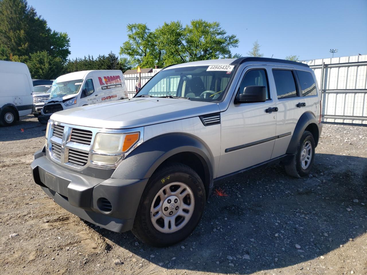 Photo 2 from auction – 2008 DODGE NITRO SXT with VIN 1D8GU28K38W272783