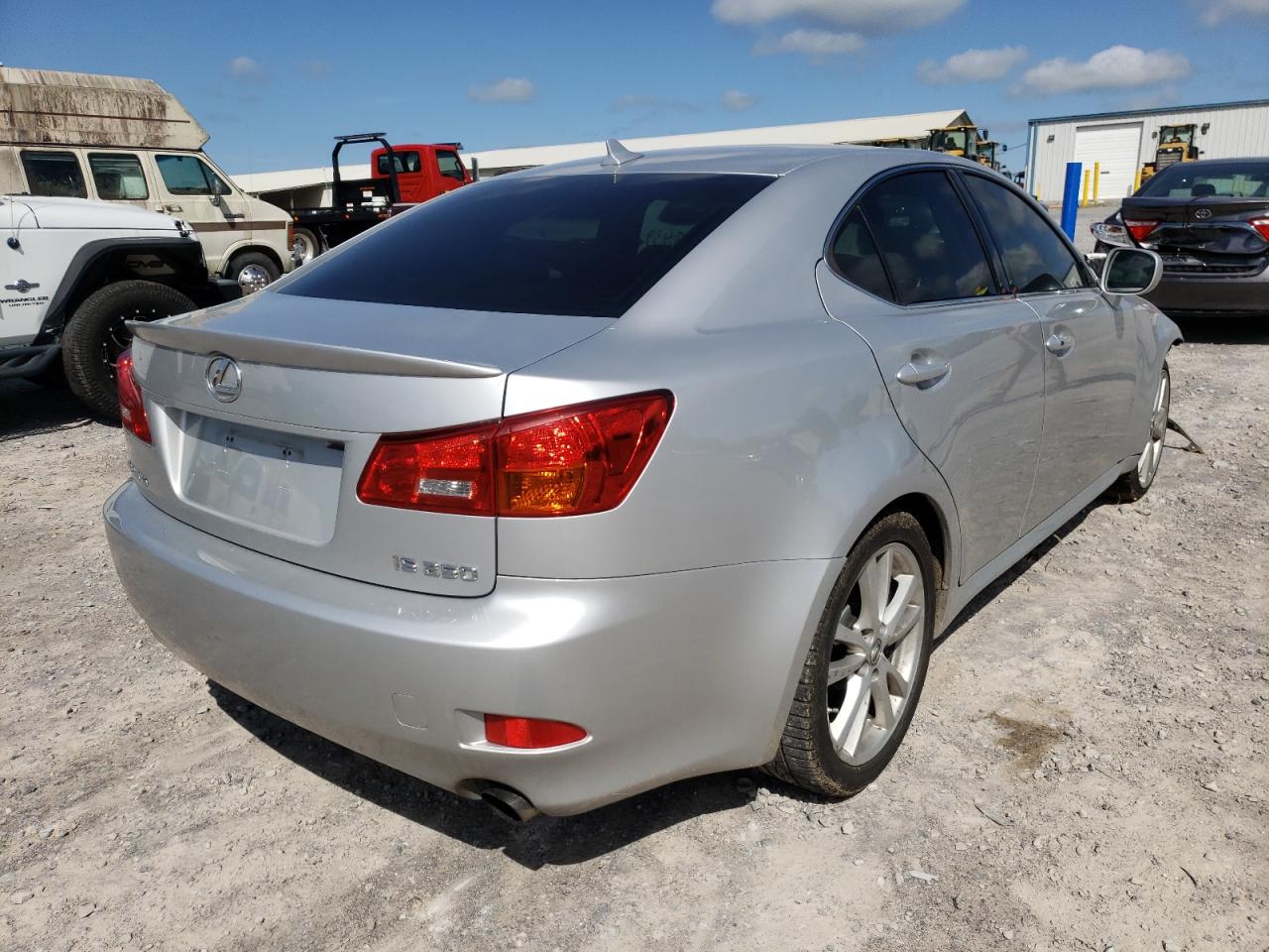 Photo 4 from auction – 2008 LEXUS IS 250 with VIN JTHBK262285062679