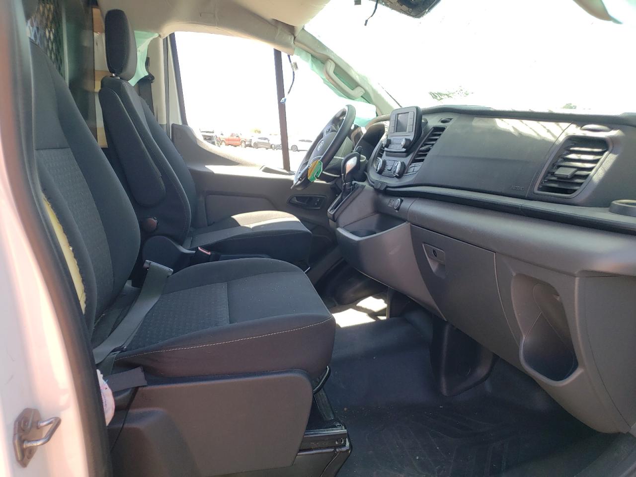 Photo 5 from auction – 2021 FORD TRANSIT T- with VIN 1FTBR1Y83MKA45054