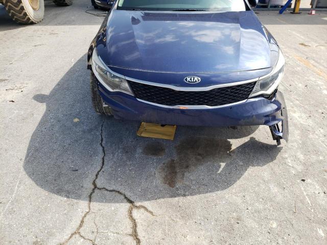 Photo 9 from auction – 2017 KIA OPTIMA LX with VIN 5XXGT4L32HG123389