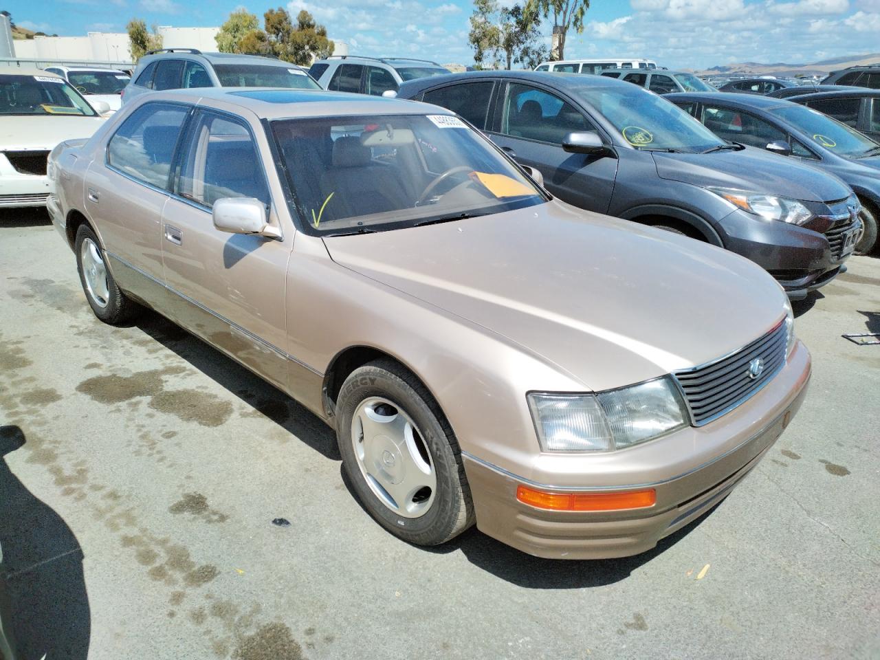 LEXUS LS 400 1997 con VIN JT8BH28F8V0085925 - Foto de la subasta