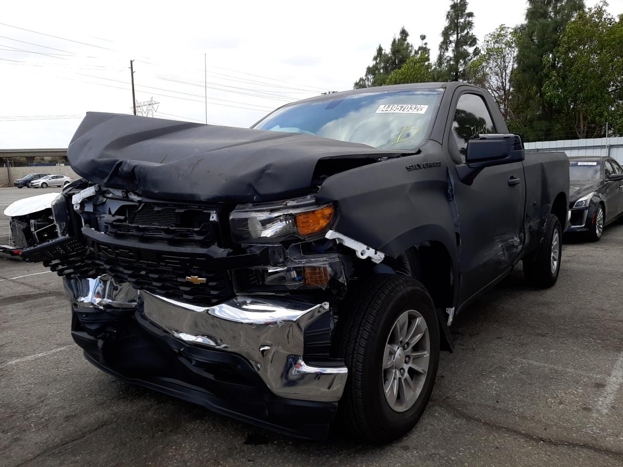 Photo 2 from auction – 2021 CHEVROLET SILVERADO with VIN 3GCNWAEF5MG468573