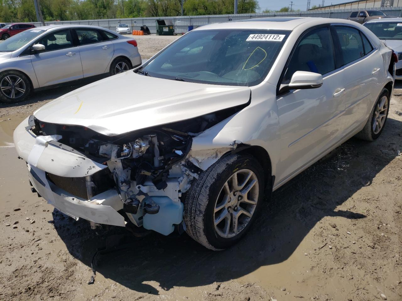 Photo 2 from auction – 2014 CHEVROLET MALIBU 1LT with VIN 1G11C5SL3EF209536