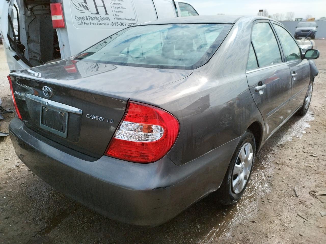 Photo 4 from auction – 2003 TOYOTA CAMRY LE with VIN 4T1BE32KX3U694845