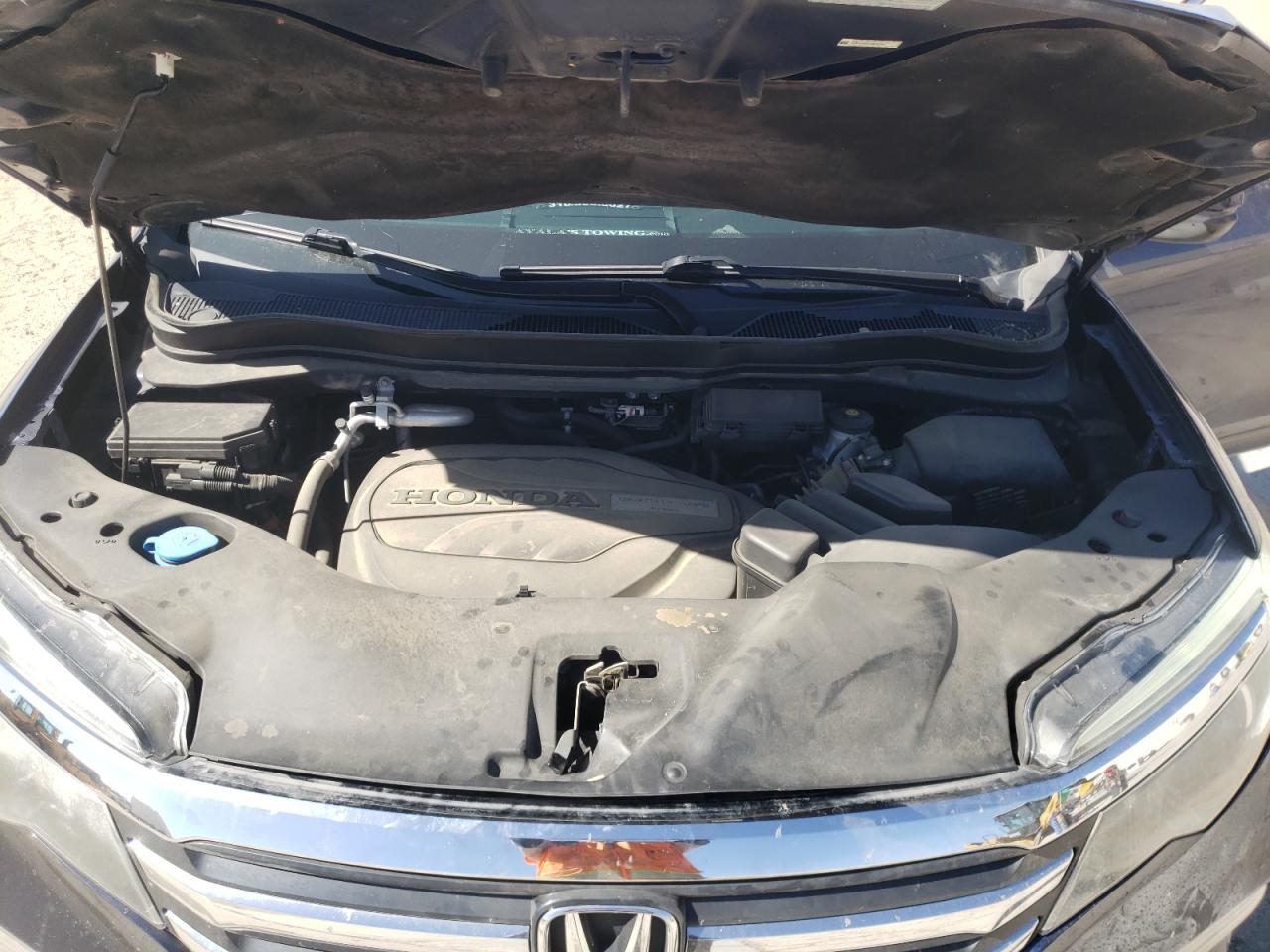 Photo 7 from auction – 2016 HONDA PILOT EXL with VIN 5FNYF6H57GB087587