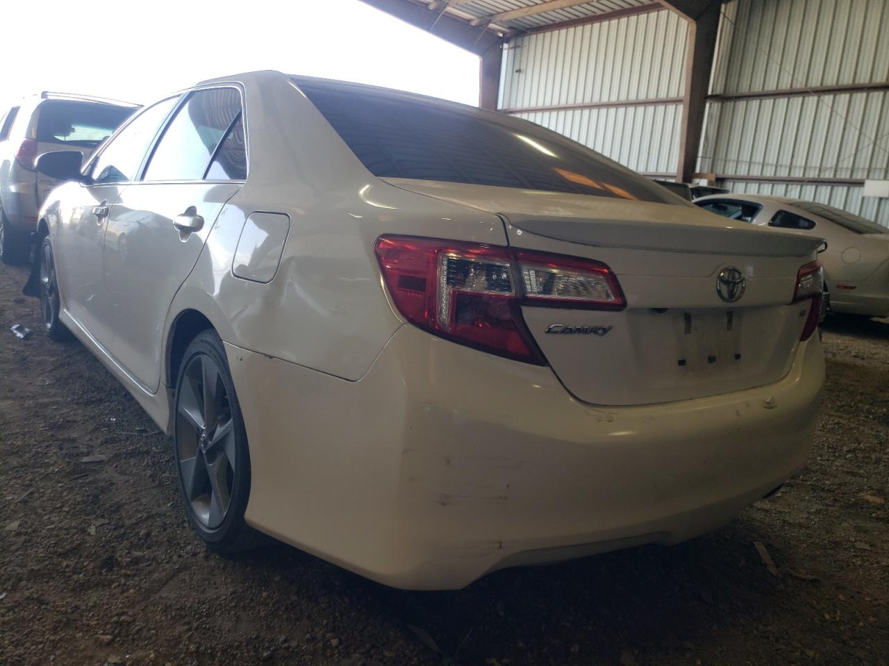 Photo 3 from auction – 2014 TOYOTA CAMRY L with VIN 4T1BF1FK5EU853575