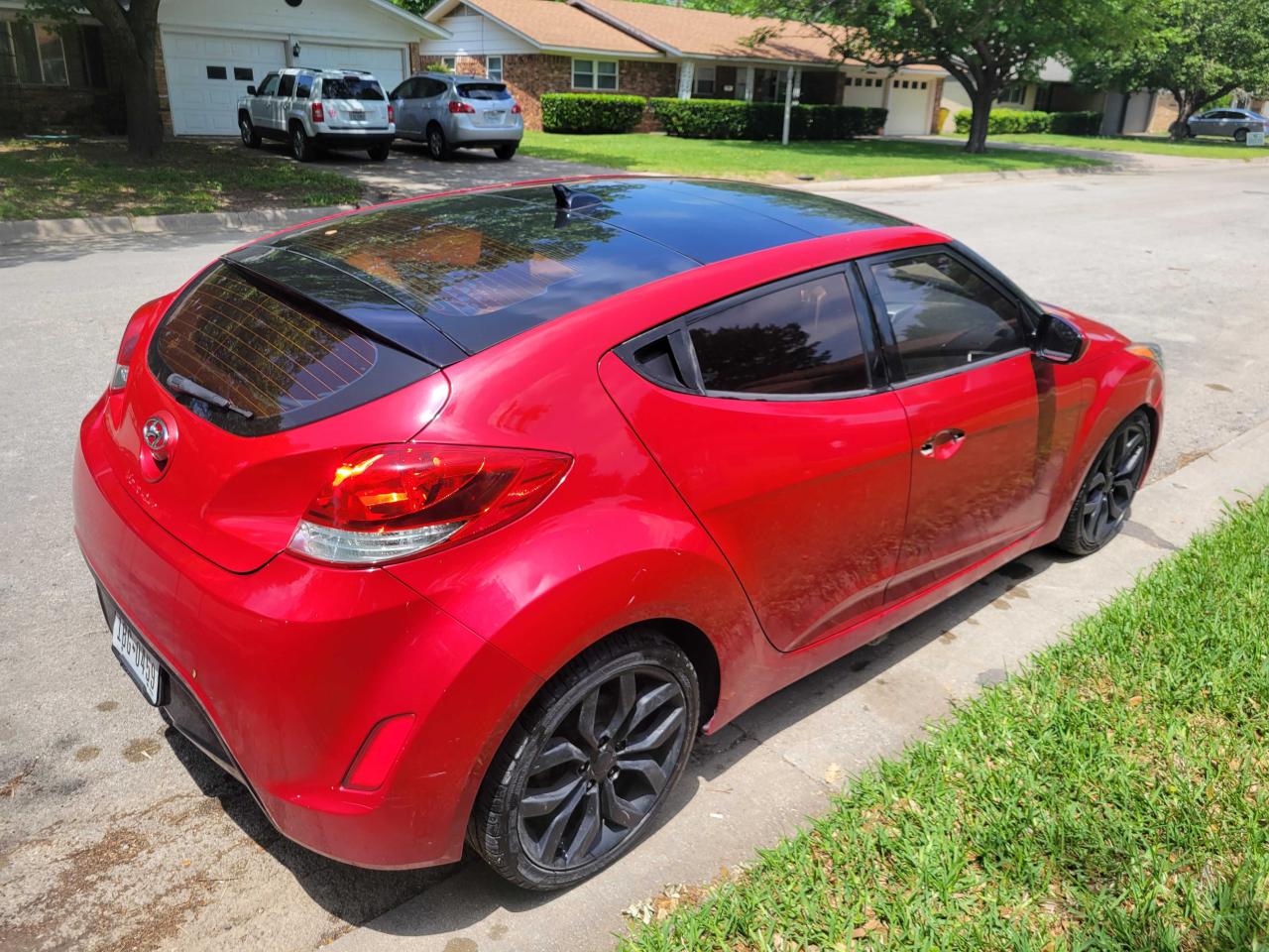 Photo 4 from auction – 2012 HYUNDAI VELOSTER with VIN KMHTC6AD2CU055731