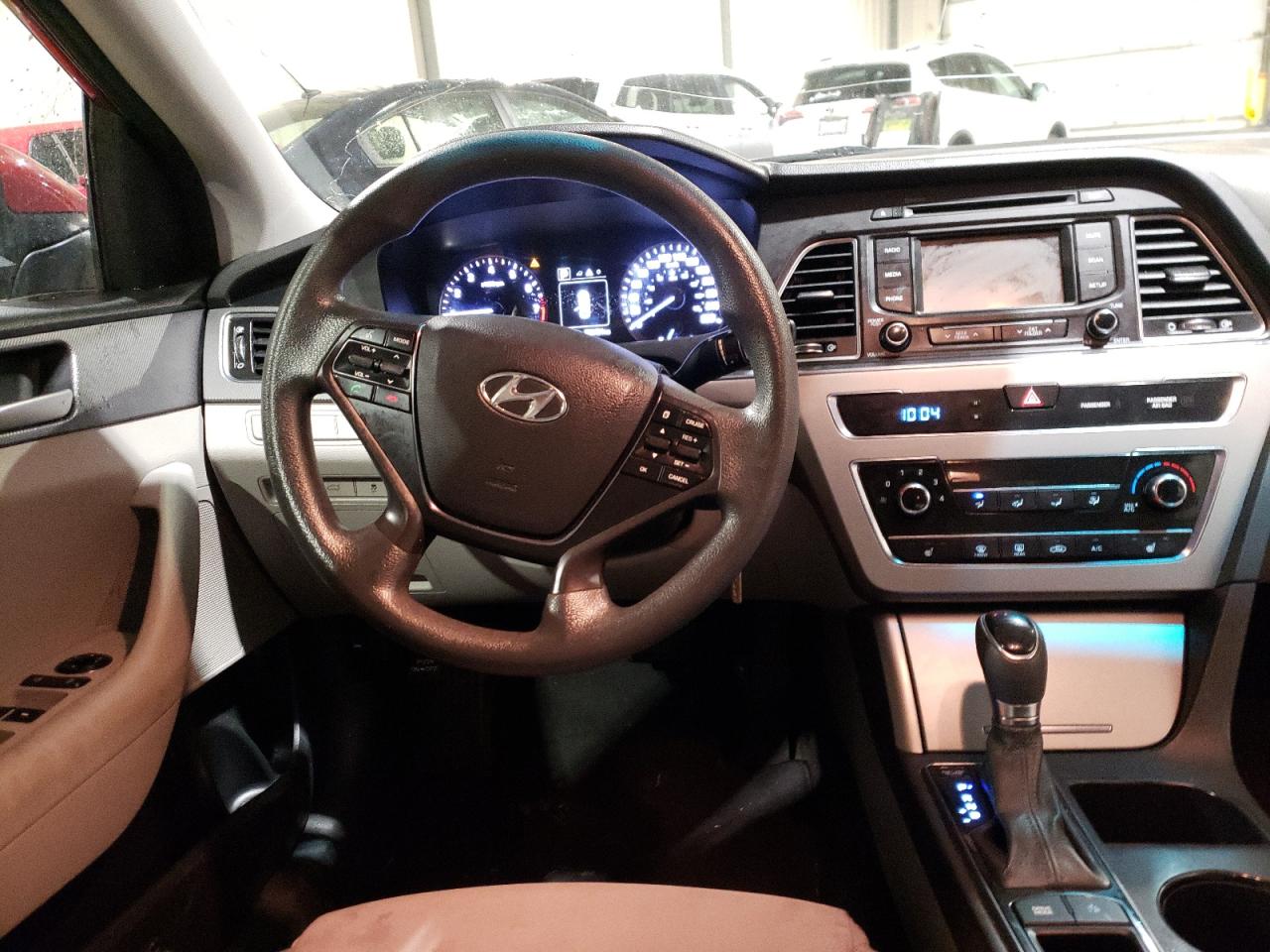 Photo 9 from auction – 2015 HYUNDAI SONATA SE with VIN 5NPE24AF9FH043080