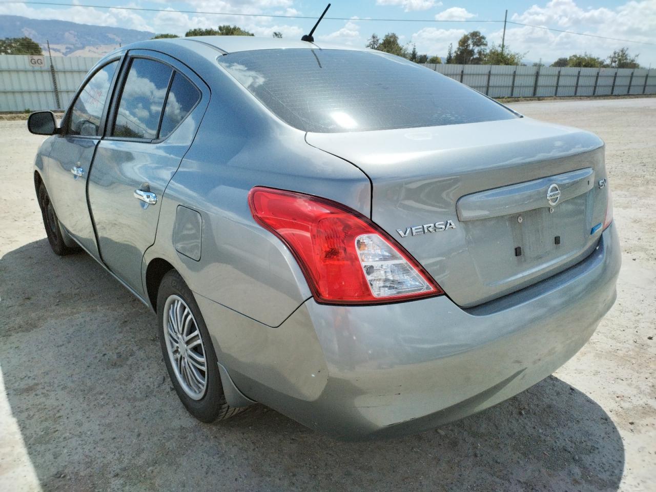 Photo 3 from auction – 2012 NISSAN VERSA S with VIN 3N1CN7AP2CL892345